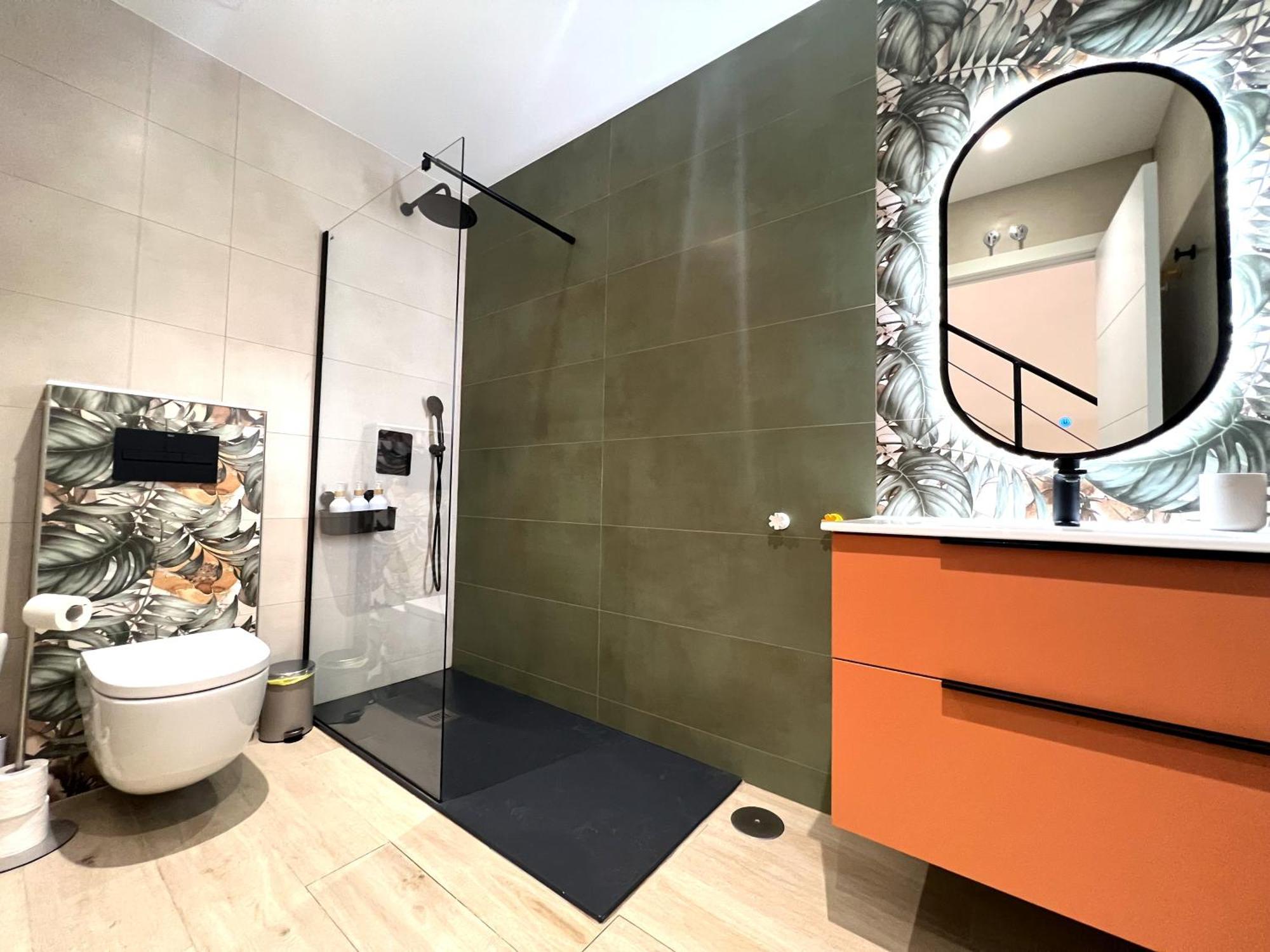 Duplex Moderno Y Acogedor Junto A Atocha Apartment Madrid Ngoại thất bức ảnh