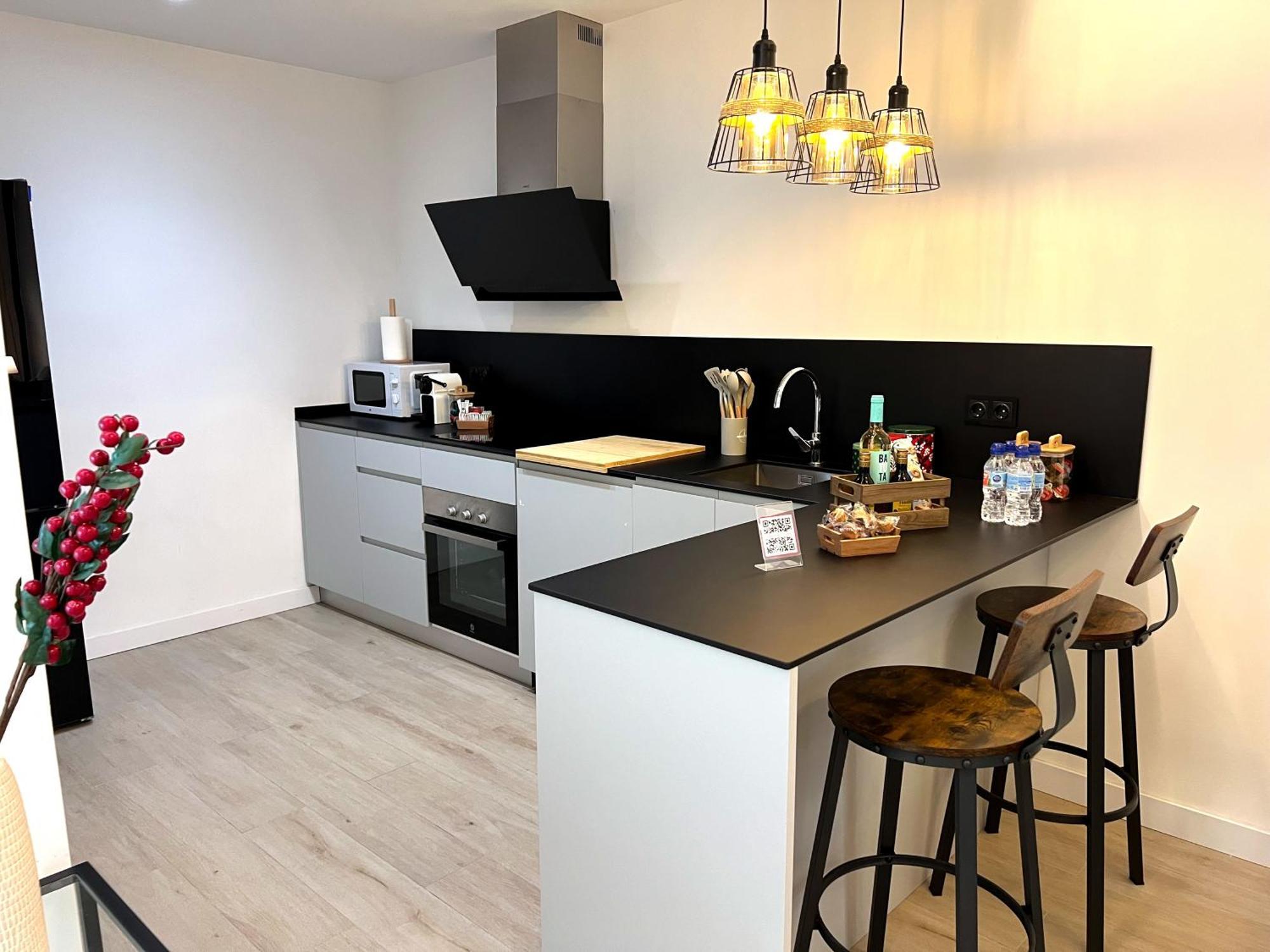 Duplex Moderno Y Acogedor Junto A Atocha Apartment Madrid Ngoại thất bức ảnh