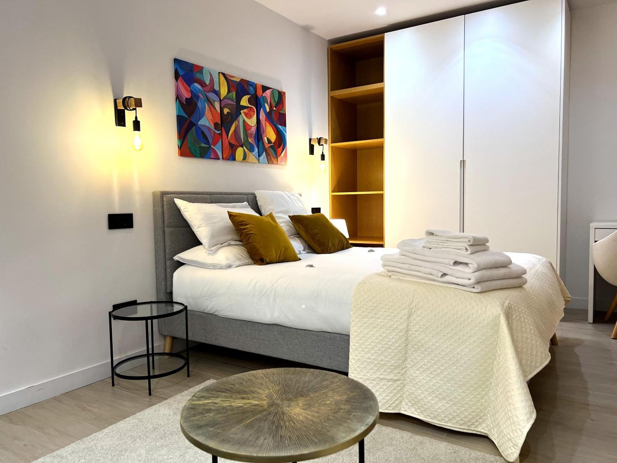 Duplex Moderno Y Acogedor Junto A Atocha Apartment Madrid Ngoại thất bức ảnh