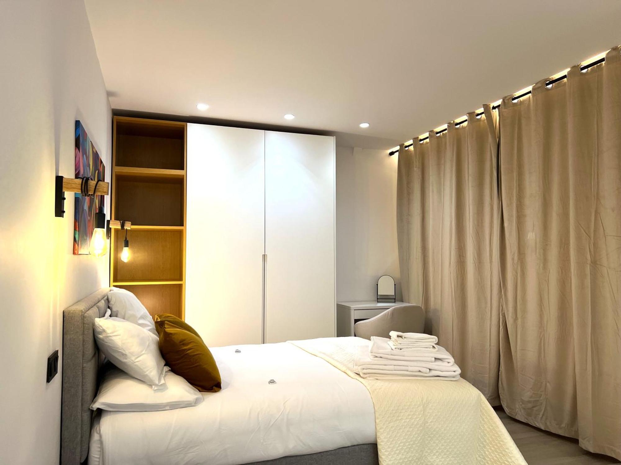 Duplex Moderno Y Acogedor Junto A Atocha Apartment Madrid Ngoại thất bức ảnh