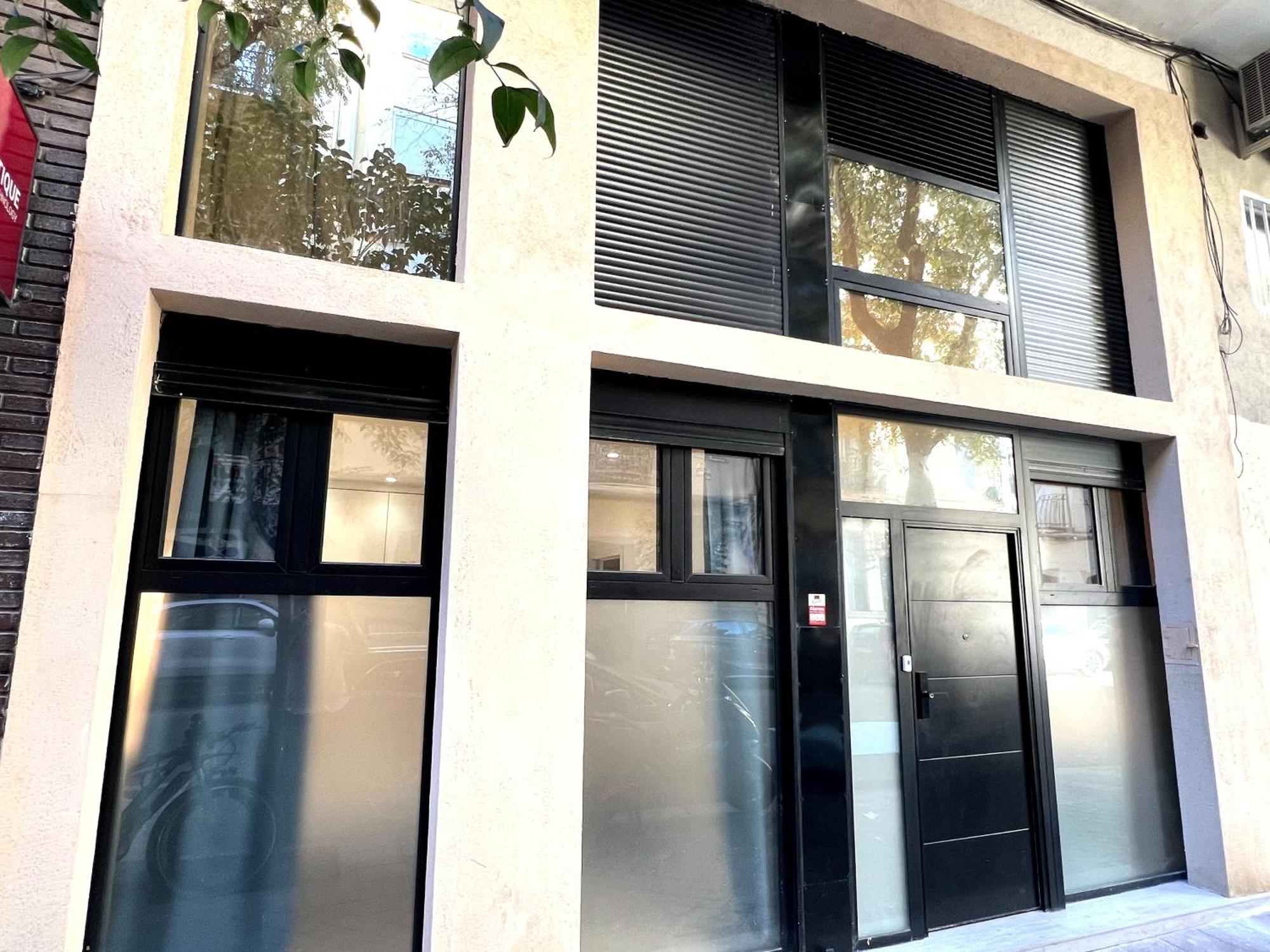 Duplex Moderno Y Acogedor Junto A Atocha Apartment Madrid Ngoại thất bức ảnh
